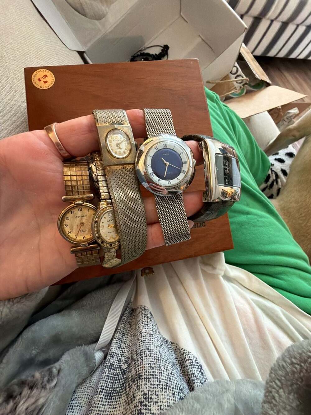 Lot of 4 Vintage Women's Wristwatches including Timex Electric and Sergio Valent